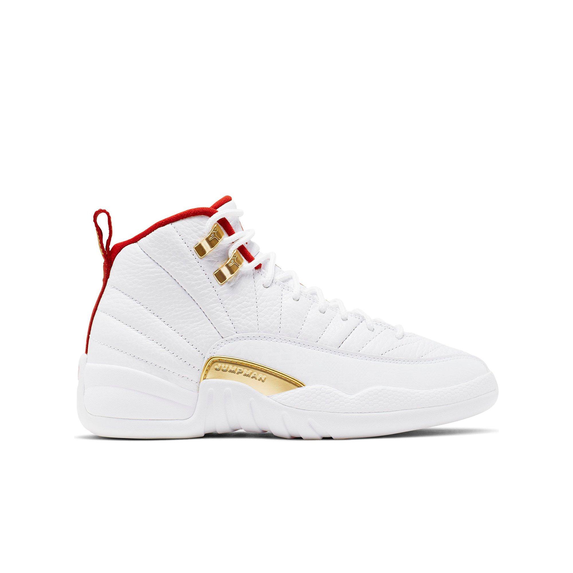 Jordan 12 size 7y online